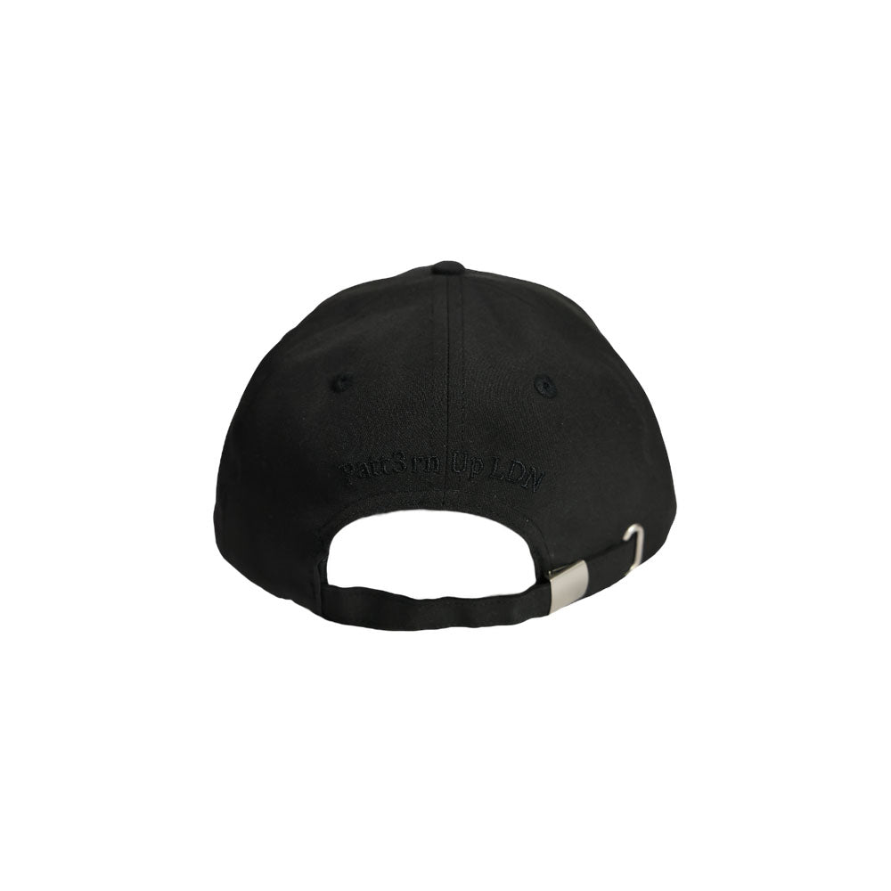 Satin lined cap for hair protection designed for curly hair, locs, braids, wigs and skull caps. Helps reduce friction, prevent breakage, control frizz and retain moisture for healthier hairstyles