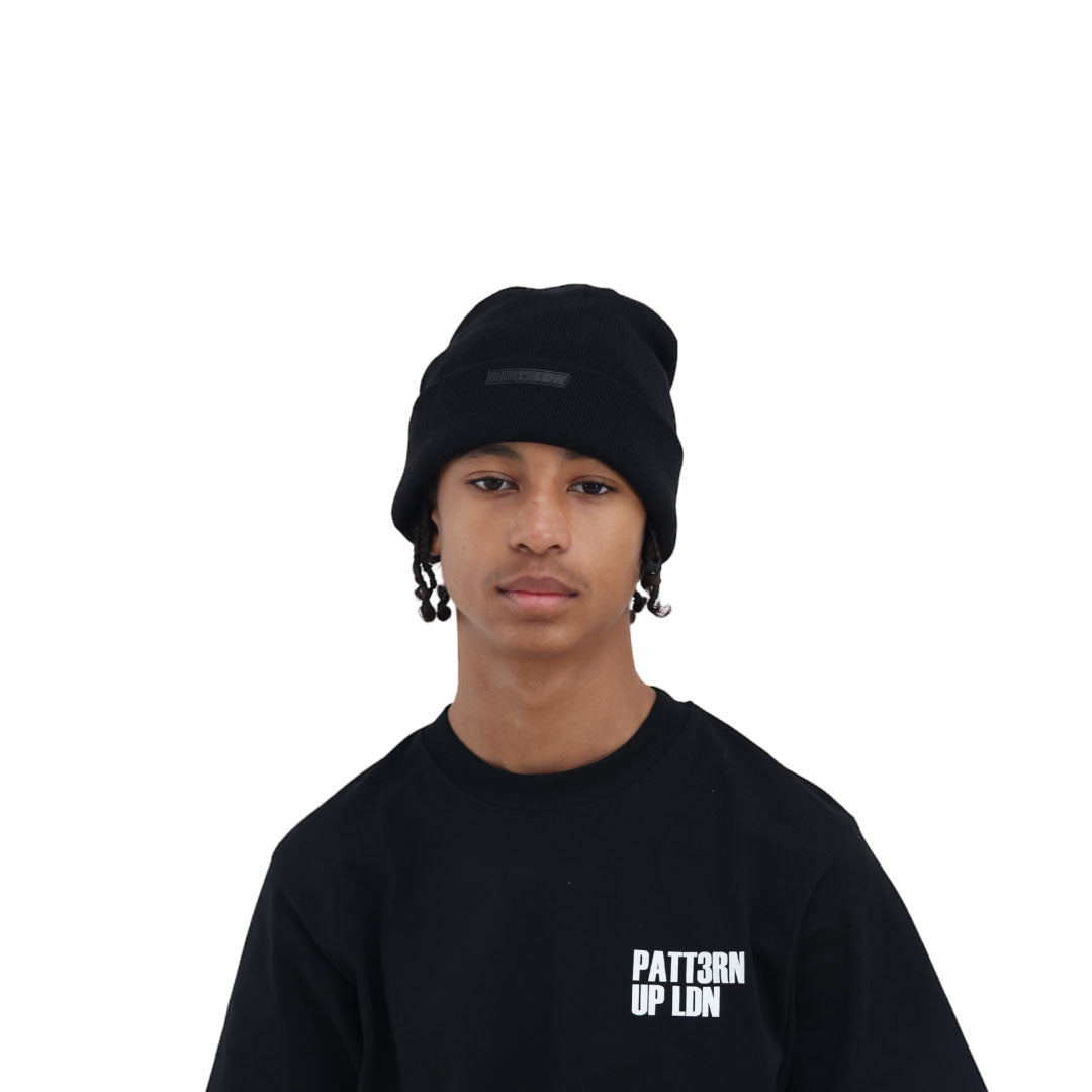 Satin lined beanie for hair protection designed for curly hair, locs, braids, wigs and skull caps. Helps reduce friction, prevent breakage, control frizz and retain moisture for healthier hairstyles