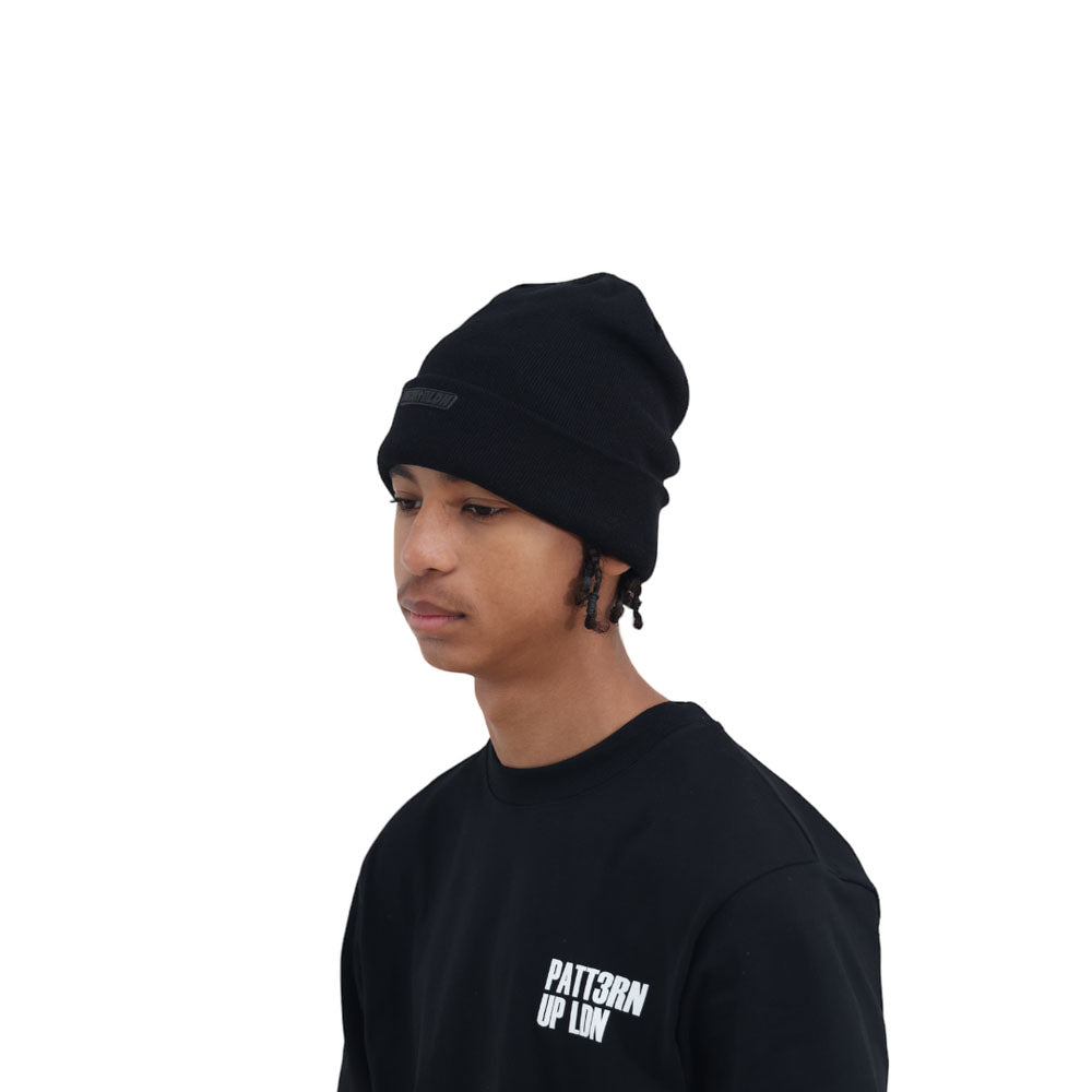 Satin lined beanie for hair protection designed for curly hair, locs, braids, wigs and skull caps. Helps reduce friction, prevent breakage, control frizz and retain moisture for healthier hairstyles