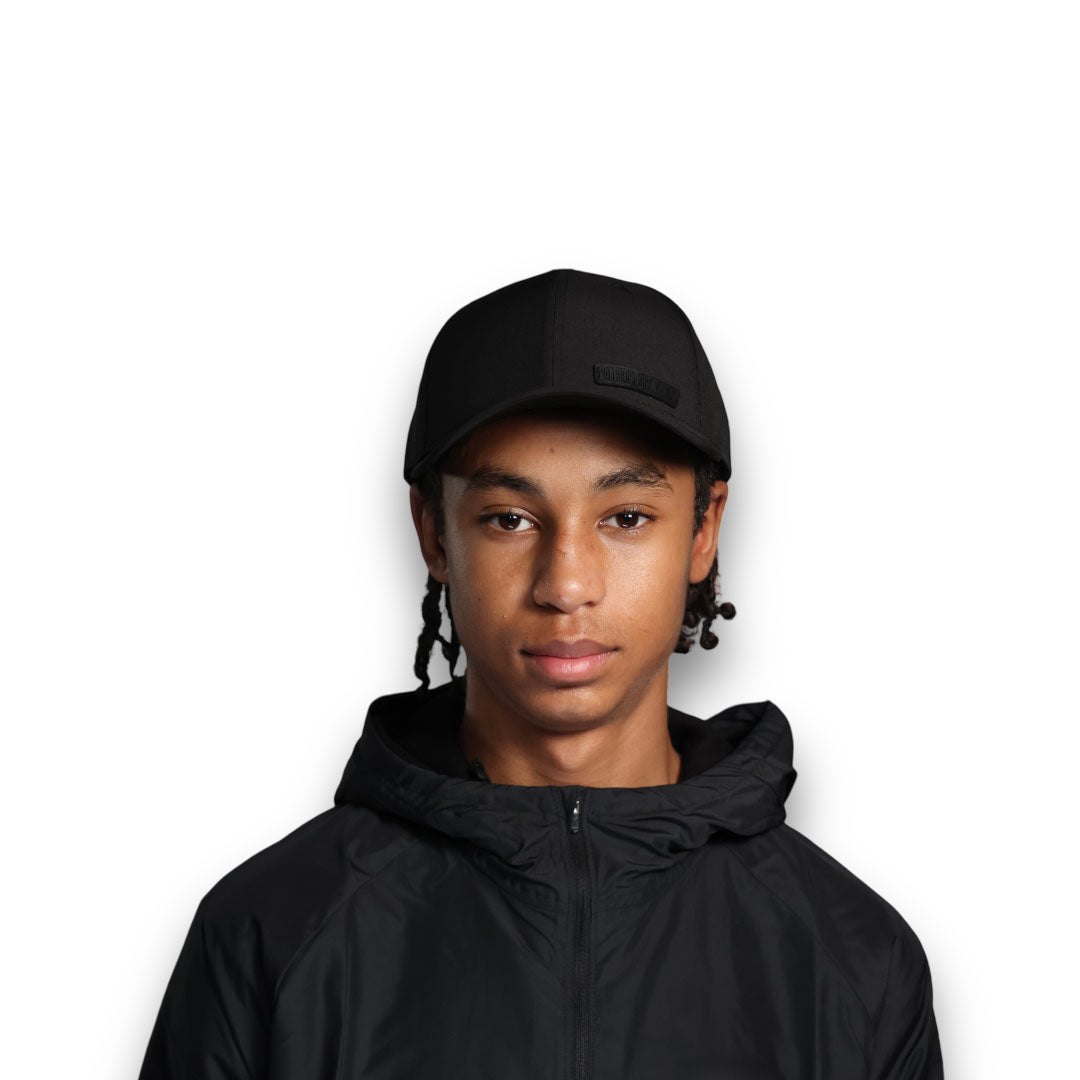 Satin lined cap for hair protection designed for curly hair, locs, braids, wigs and skull caps. Helps reduce friction, prevent breakage, control frizz and retain moisture for healthier hairstyles