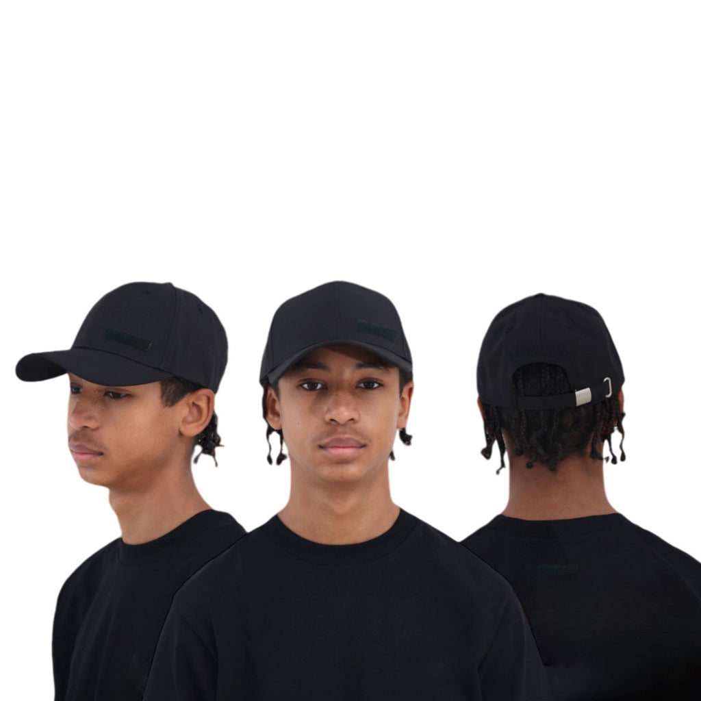 Satin lined cap for hair protection designed for curly hair, locs, braids, wigs and skull caps. Helps reduce friction, prevent breakage, control frizz and retain moisture for healthier hairstyles